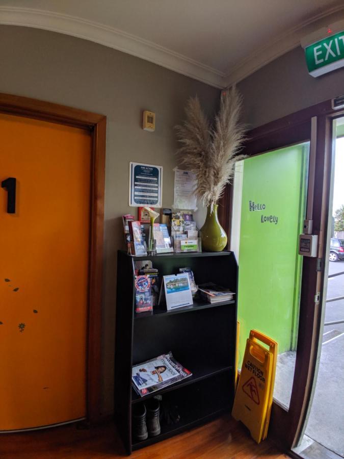 At The Right Place Christchurch Exterior foto
